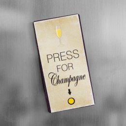 Magnet: Press for champagne